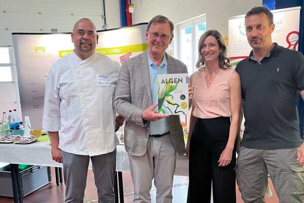 Gruppenbild mit Kirstin Knufmann